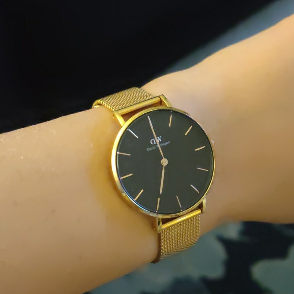 *final sale* for watch